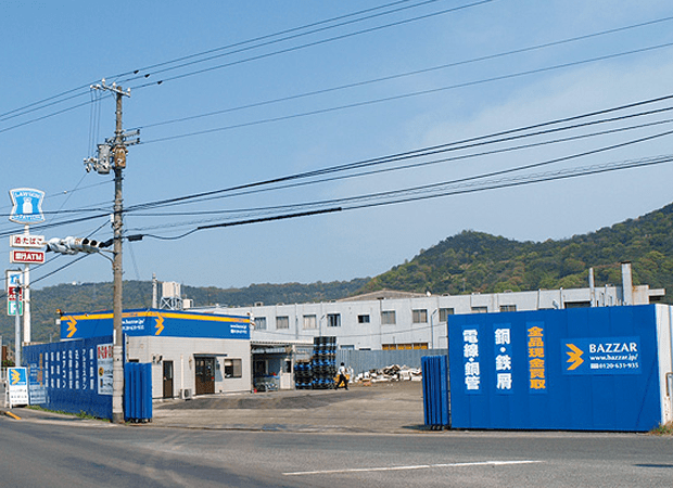 高松支店 外観・ヤード写真